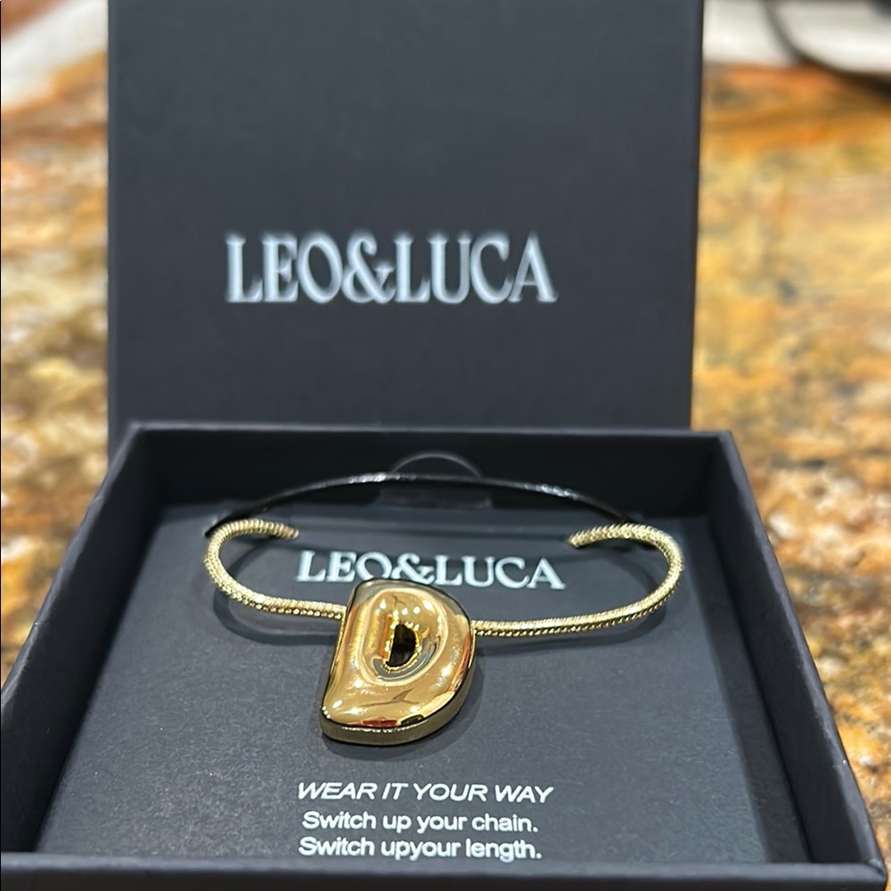 Leo&Luca Gold Bubble Initial D Pendant Necklace